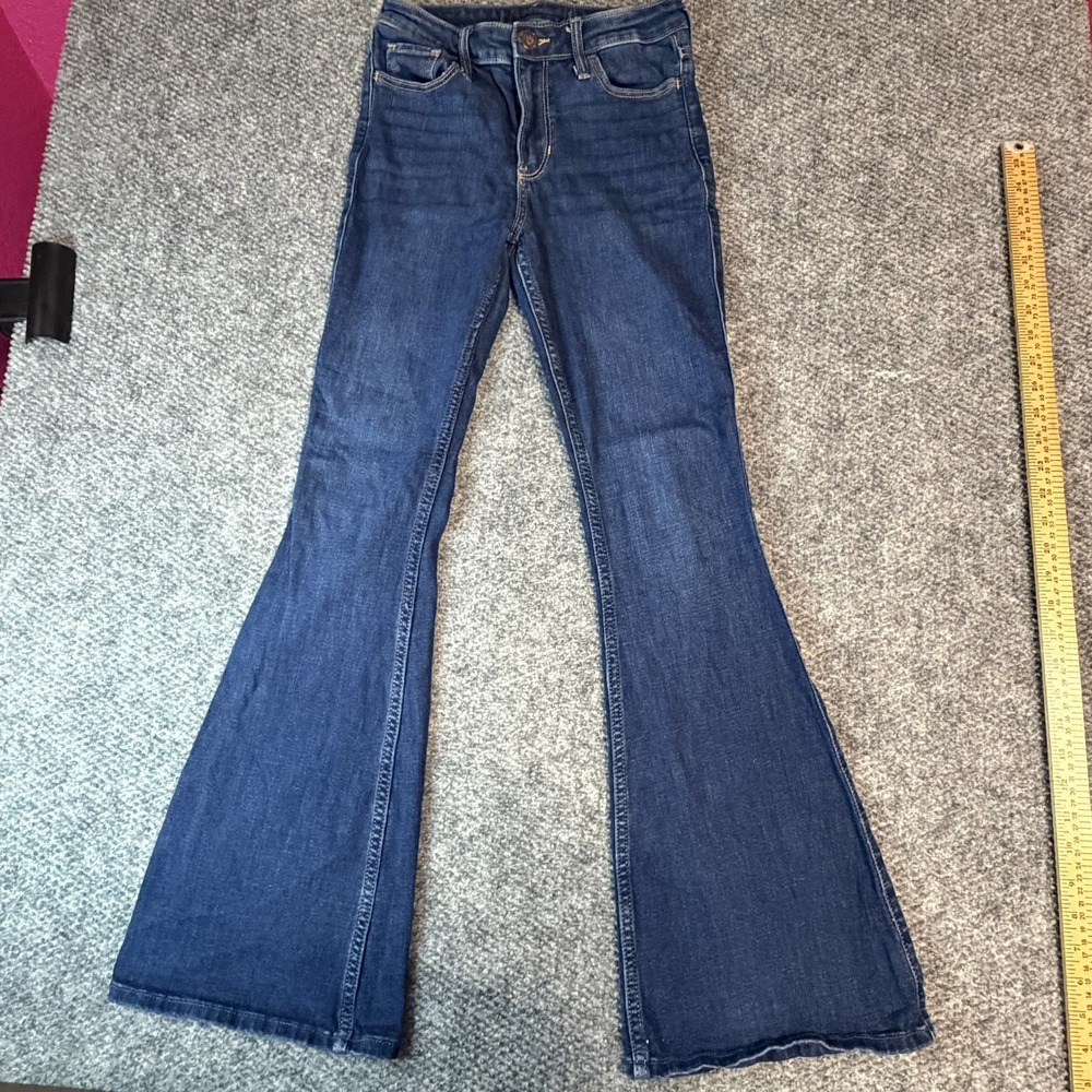 Hollister Mid-Rise Flare Jeans Womens Blue Denim Dark Wash Stretch 25x30